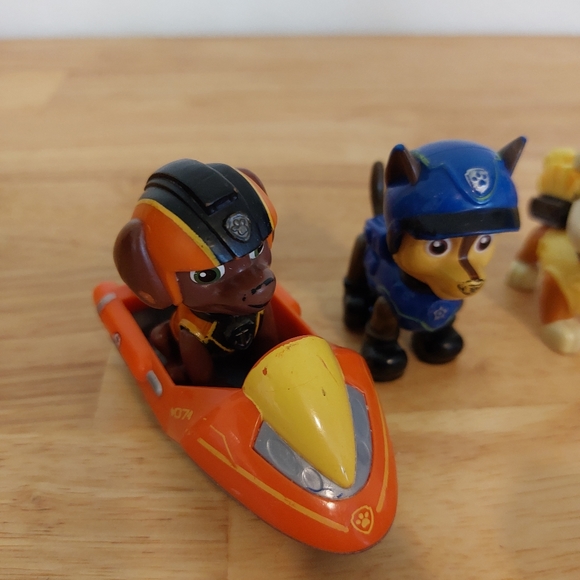 13 Paw Patrol Figures - Picture 2 of 5